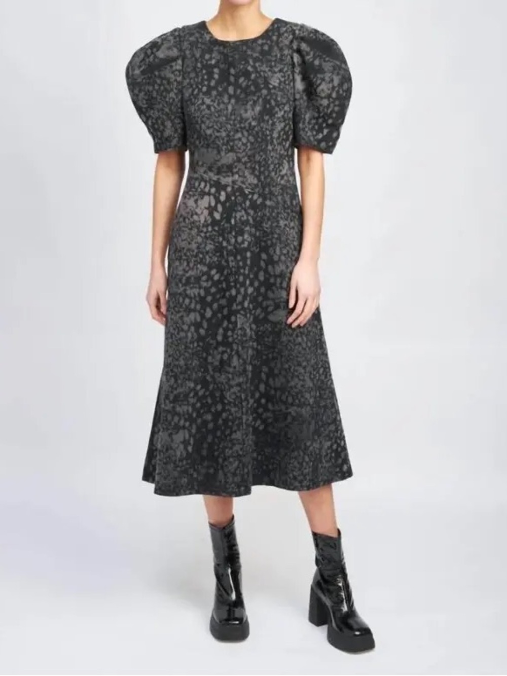 En Saison Harlow Animal Print Midi Dress - Picture 10 of 11